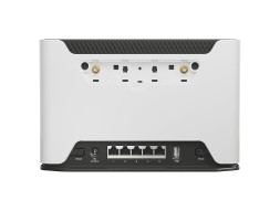 Сотовый маршрутизатор MikroTik Chateau LTE12 (2025)