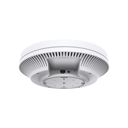 Точка доступа TP-Link Omada EAP670